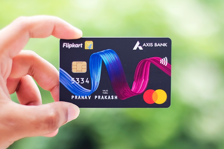 Flipkart axis bank credit card: A Comprehensive Review